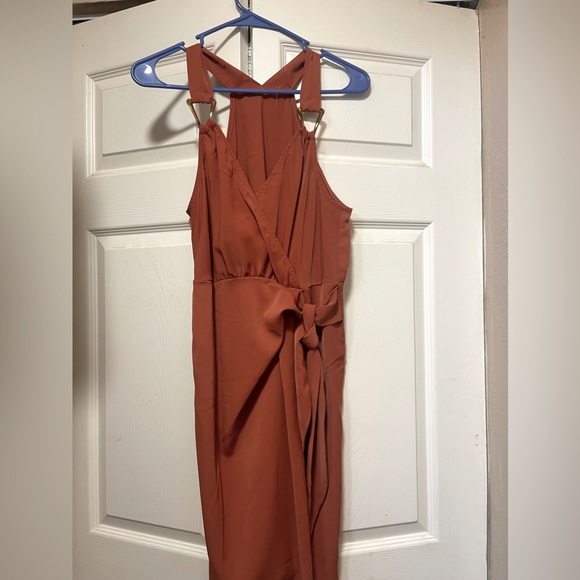 Dresses & Skirts - Bodycon dress